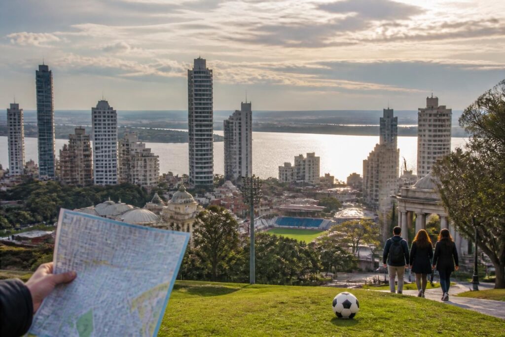 découvrez rosario en argentine : une carte détaillée, les prévisions météo, les infos football et un guide complet pour explorer cette ville dynamique.