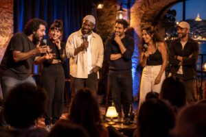 découvrez les humoristes marseillais hommes et femmes à connaître : des talents incontournables qui font rire marseille et toute la france.